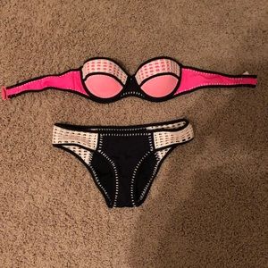 Neon Pink VS PINK bikini